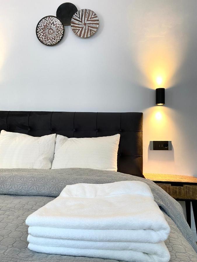 10 Council Square Apartment บราชอฟ ภายนอก รูปภาพ
