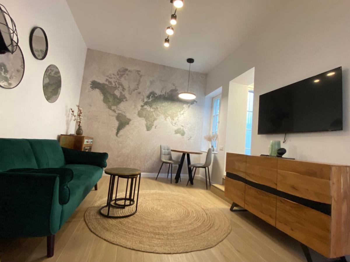 10 Council Square Apartment บราชอฟ ภายนอก รูปภาพ